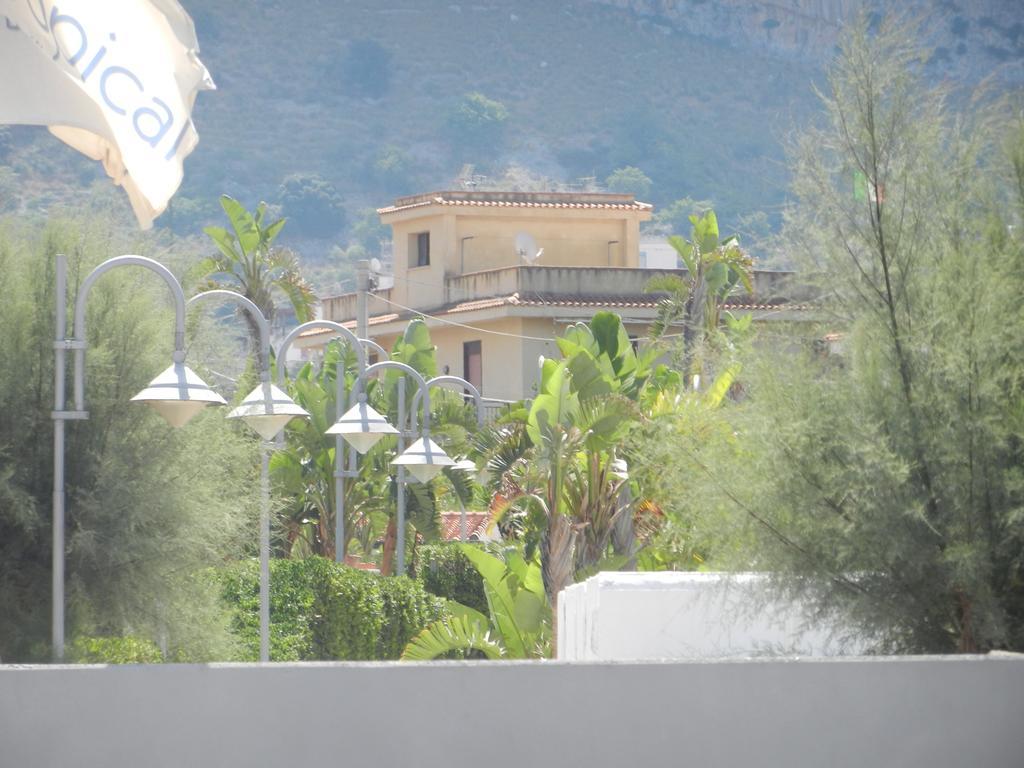 Leonardo Apartment Capaci Exterior photo
